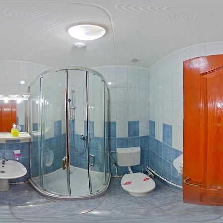 Pensiunea Nemes Panzio Acăţari Exteriör bild