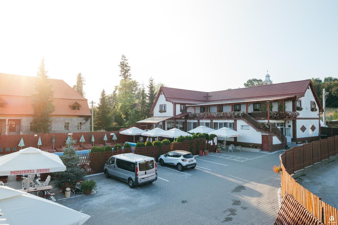 Pensiunea Nemes Panzio Acăţari Exteriör bild