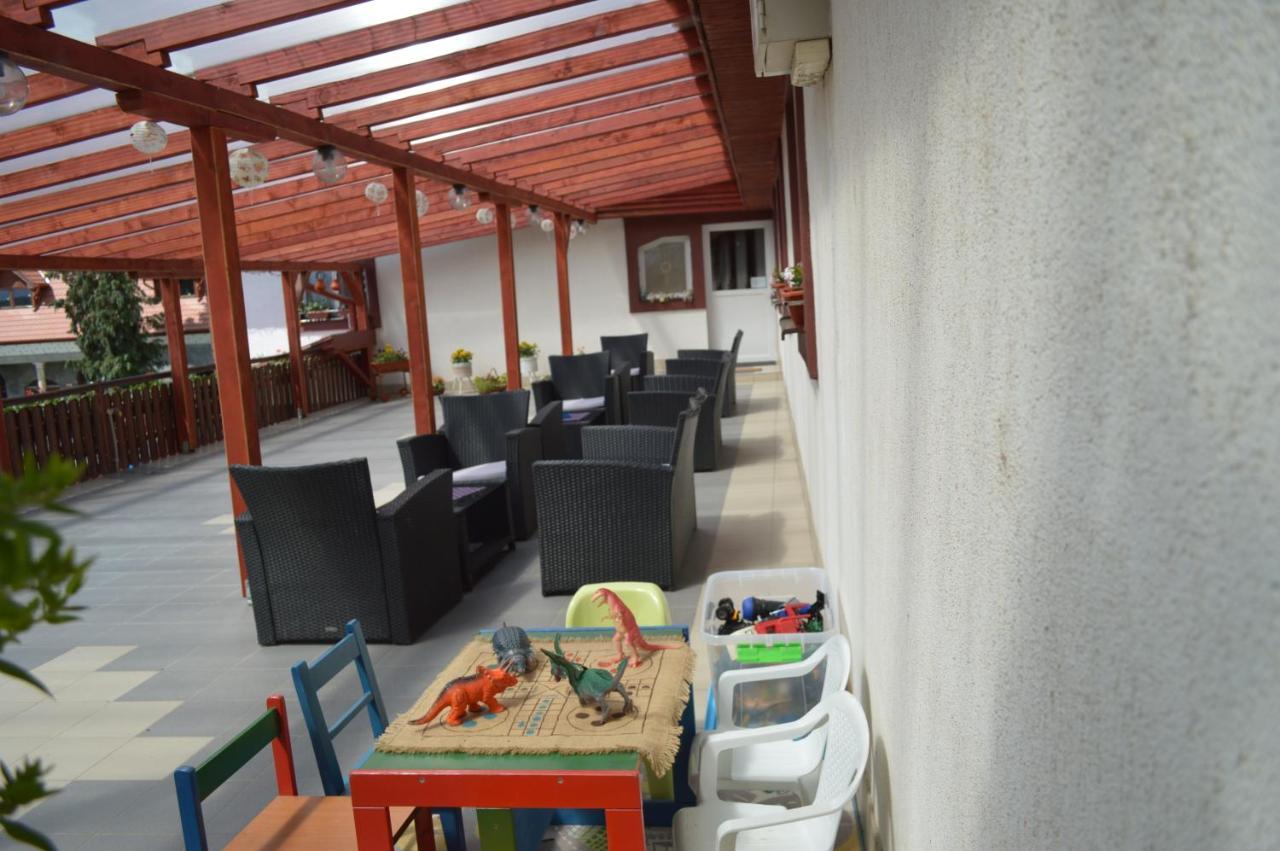 Pensiunea Nemes Panzio Acăţari Exteriör bild